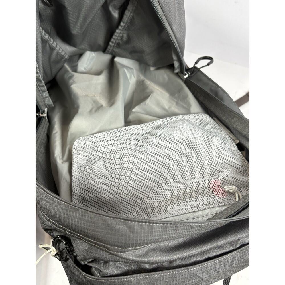 Osprey Talon 22 Backpack Eclipse Grey Hiking Dayp… - image 9